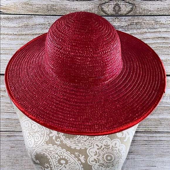 Accessories - Women’s Sun Hat